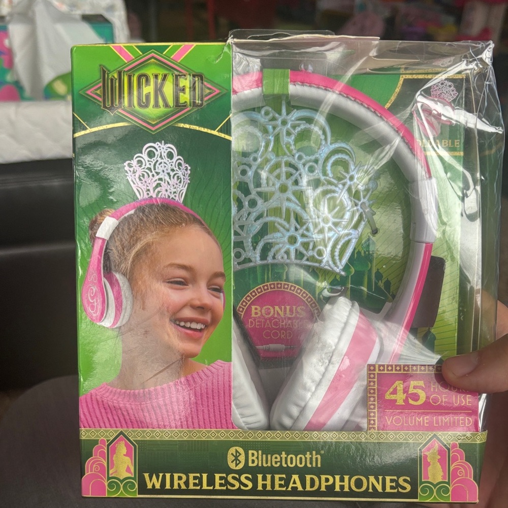 Pink Bluetooth Wireless Headphones